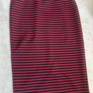 Forever 21 Red and Black Pencil Midi Skirt